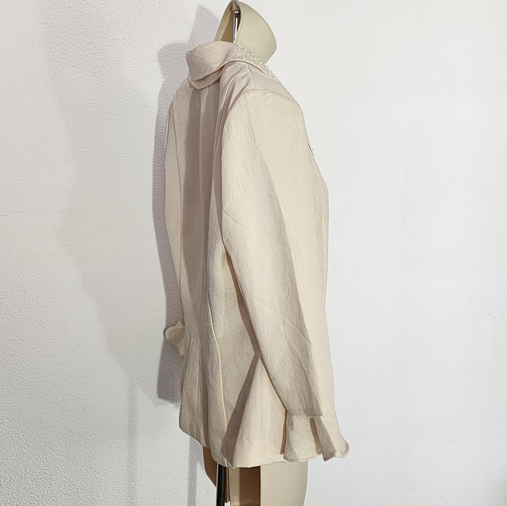 Danny & Nicole Chic Blazer with Textured Bead And Faux Pearl Collar Cream Size 8 - Picture 11 of 17